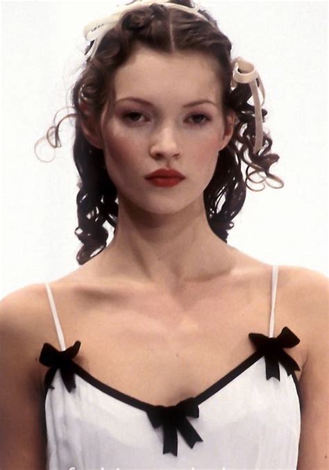 dolce gabbana kate moss|Universal beauty: How Kate Moss is still queen of the fashion world.